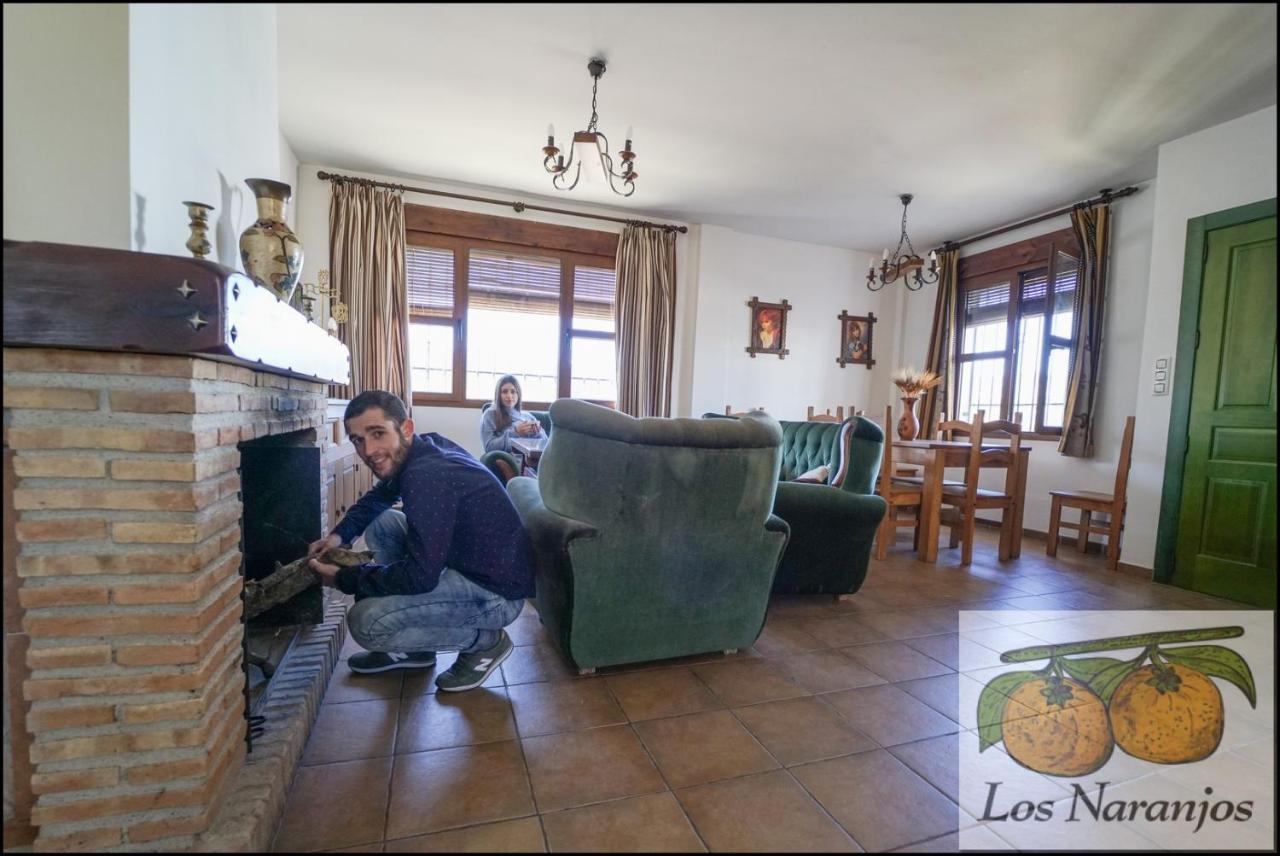 Hostal Y Apartamento Rural Los Naranjos Melegis 外观 照片