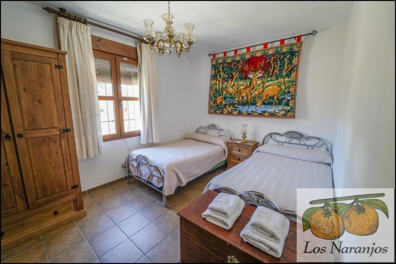 Hostal Y Apartamento Rural Los Naranjos Melegis 外观 照片
