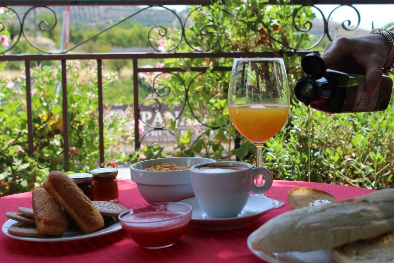 Hostal Y Apartamento Rural Los Naranjos Melegis 外观 照片